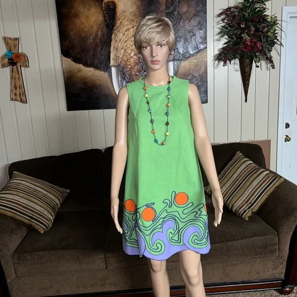 Eddy George | Dresses | Eddy George California Groovy Vintage Green Dress W Swirl Designsize Medium | Poshmark Eddy George | Dresses | Eddy George California Groovy Vintage Green Dress W Swirl Designsize Medium | Poshmark